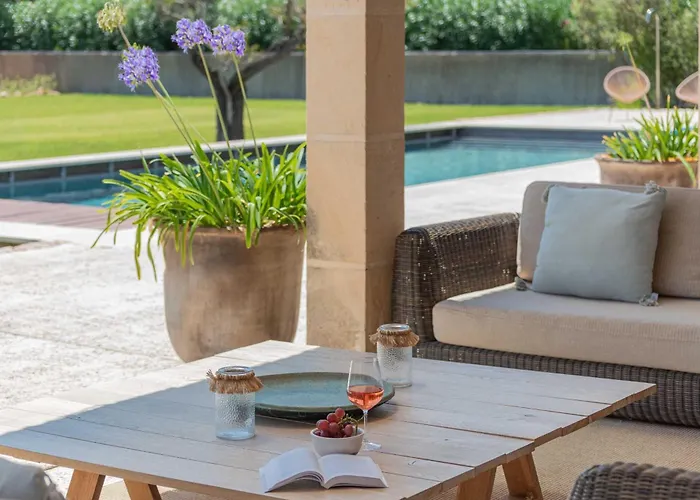 Вілла Pelut Польєнса